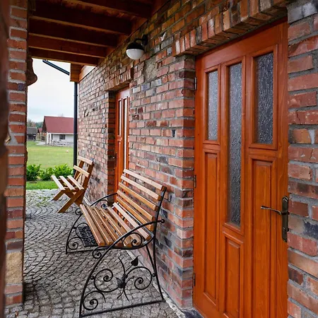 Kudowskie Chatynki Caloroczne Mini Zoo * كودوفا- زدروي