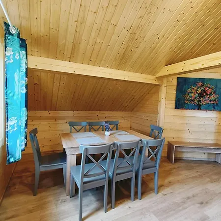 شقة Kudowskie Chatynki Caloroczne Mini Zoo كودوفا- زدروي