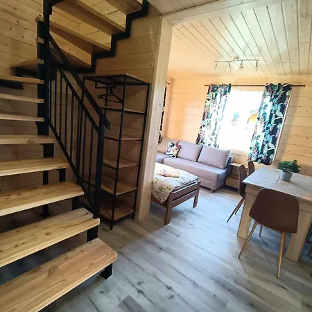 Kudowskie Chatynki Caloroczne Mini Zoo *