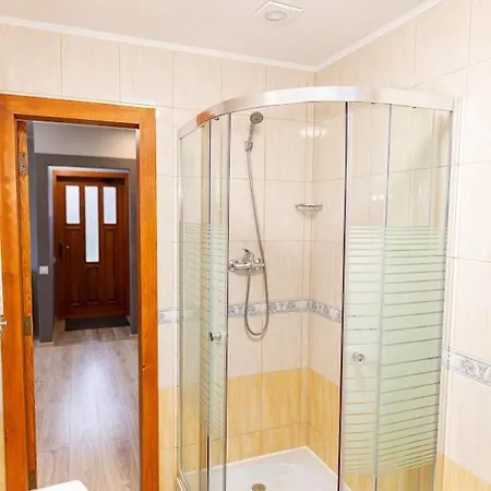 Kudowskie Chatynki Caloroczne Mini Zoo كودوفا- زدروي